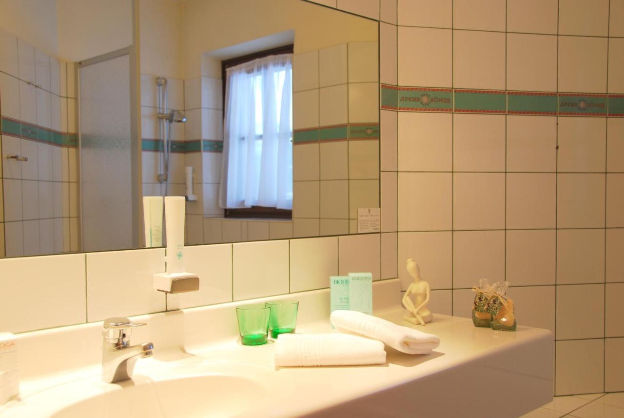 Zum Jungen Römer