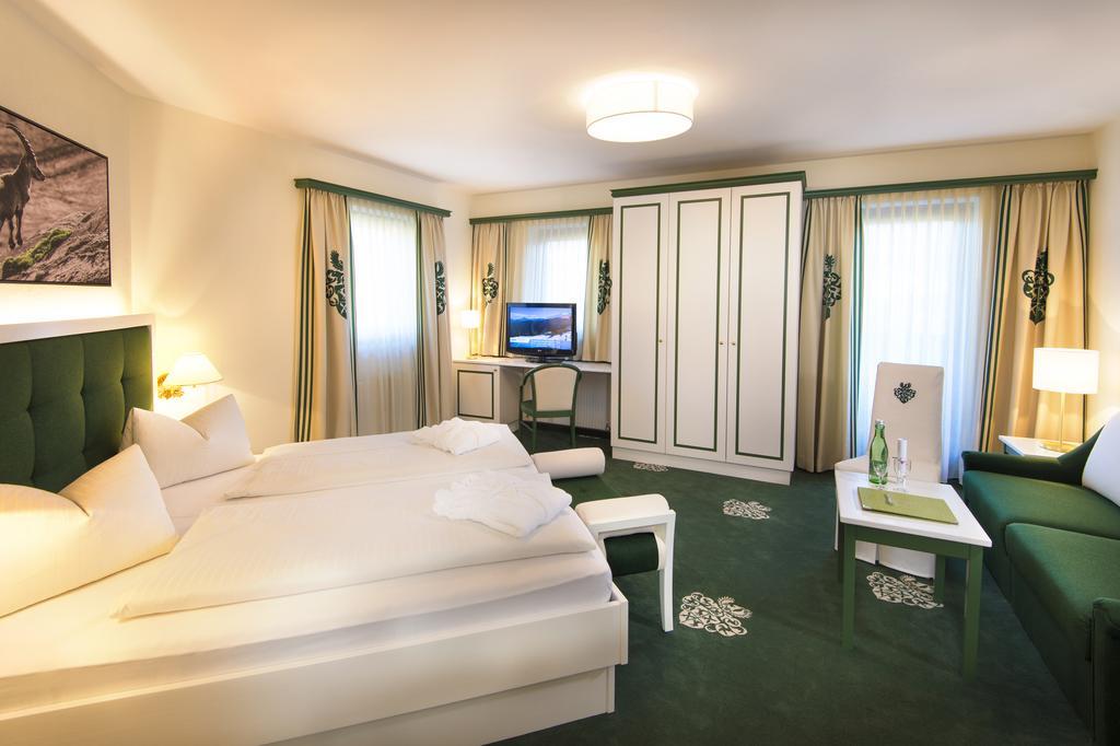 Zum Jungen Römer Hotel